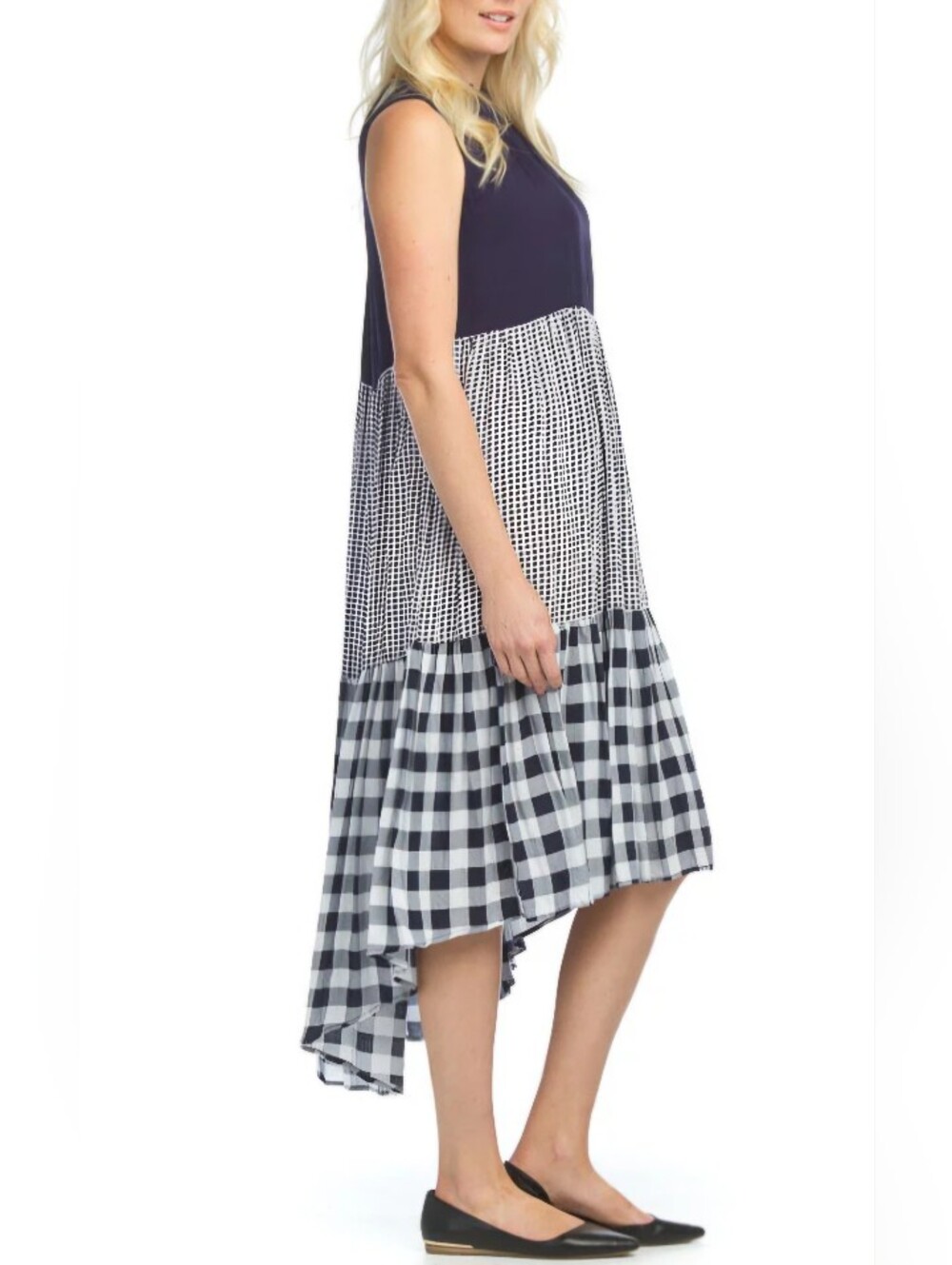 Papillon XL Navy and White Gigham Tiered Maxi Dress. Hip Pockets. Flowy. Viscose - Picture 3 of 7